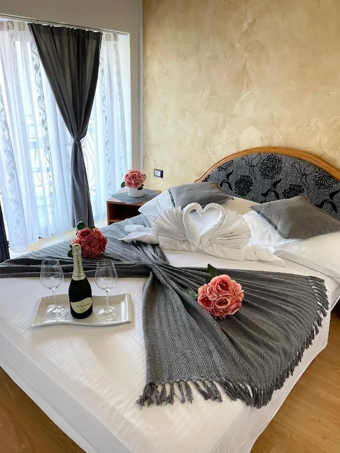 Rooms Valentino Porec 3*,  Croatia